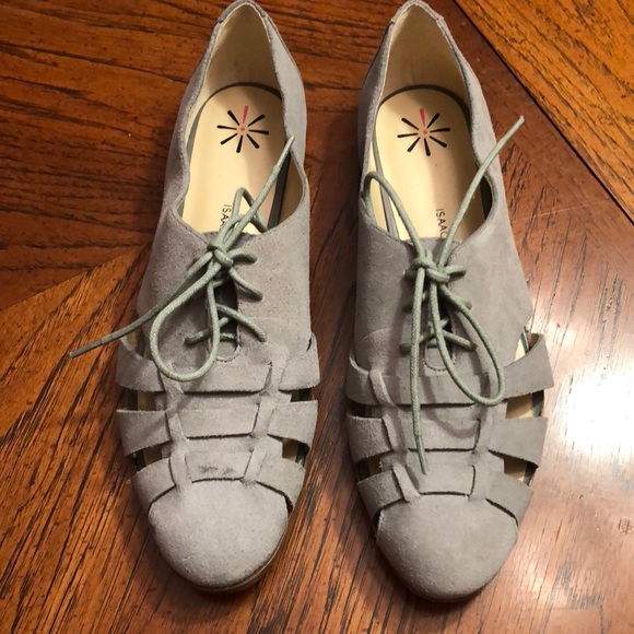 Isaac Mizrahi Suede Flats - Picture 4 of 4